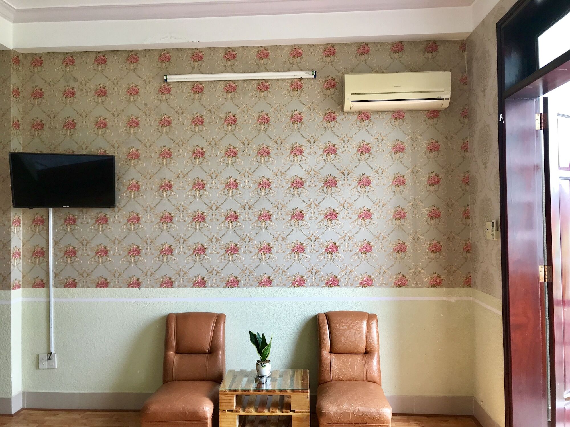 Bed and Breakfast Mekong Land Кантхо Экстерьер фото